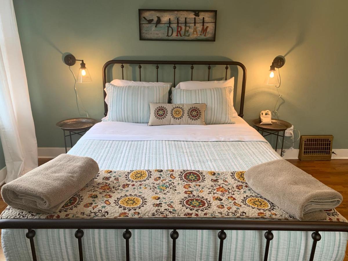 Riverpath Inn Юджин Екстер'єр фото