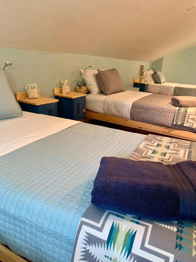 Riverpath Inn Юджин Екстер'єр фото